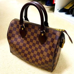 Louis Vuitton Speedy 25